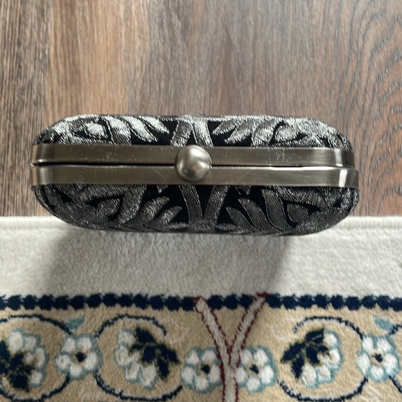 Park Lane Hand-Embroidered Evening Bag - Picture 10 of 12